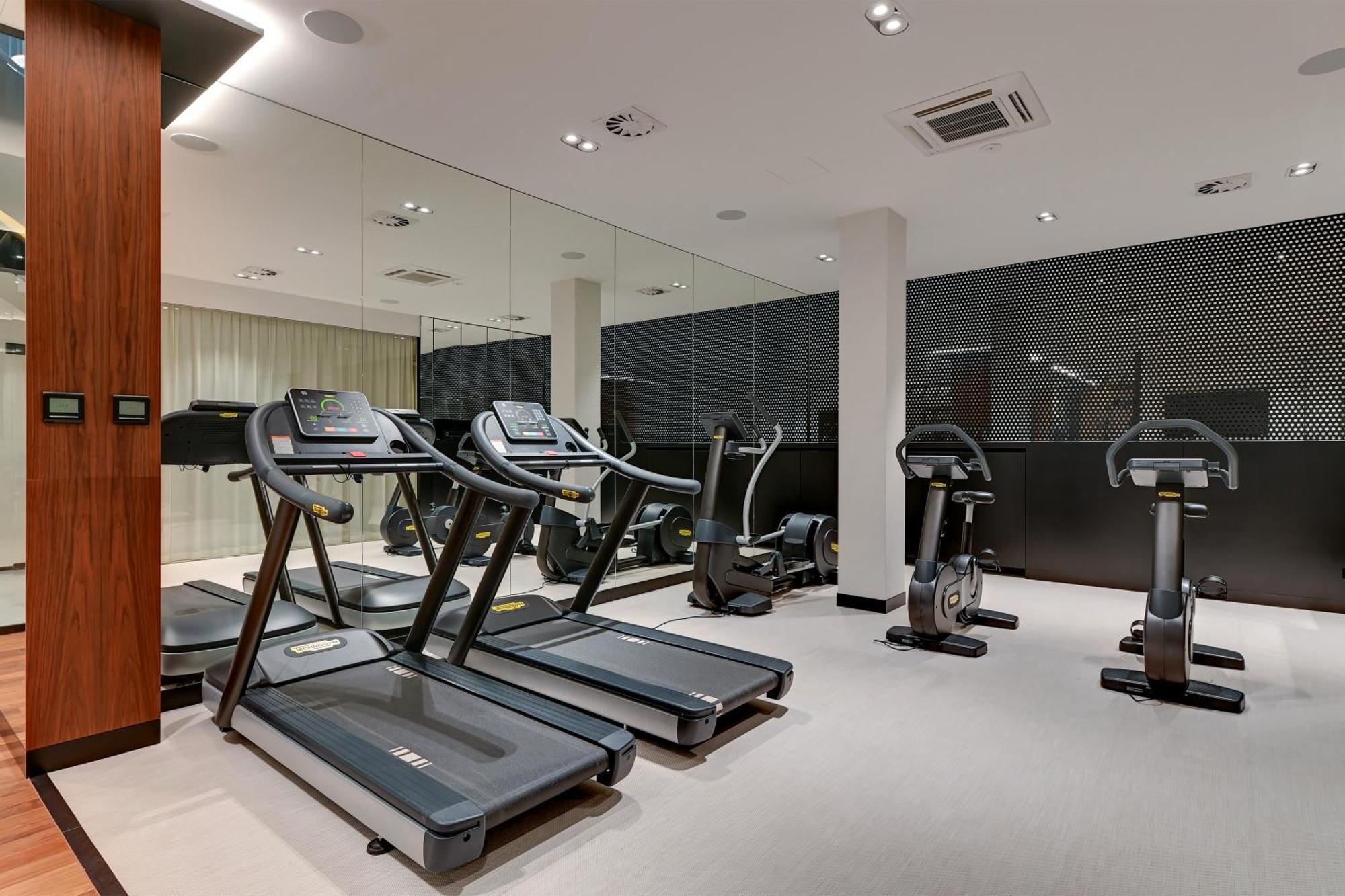 Brabank Riverside - Sauna, Business & Gym By Downtown Apartments Gdańsk Exteriör bild