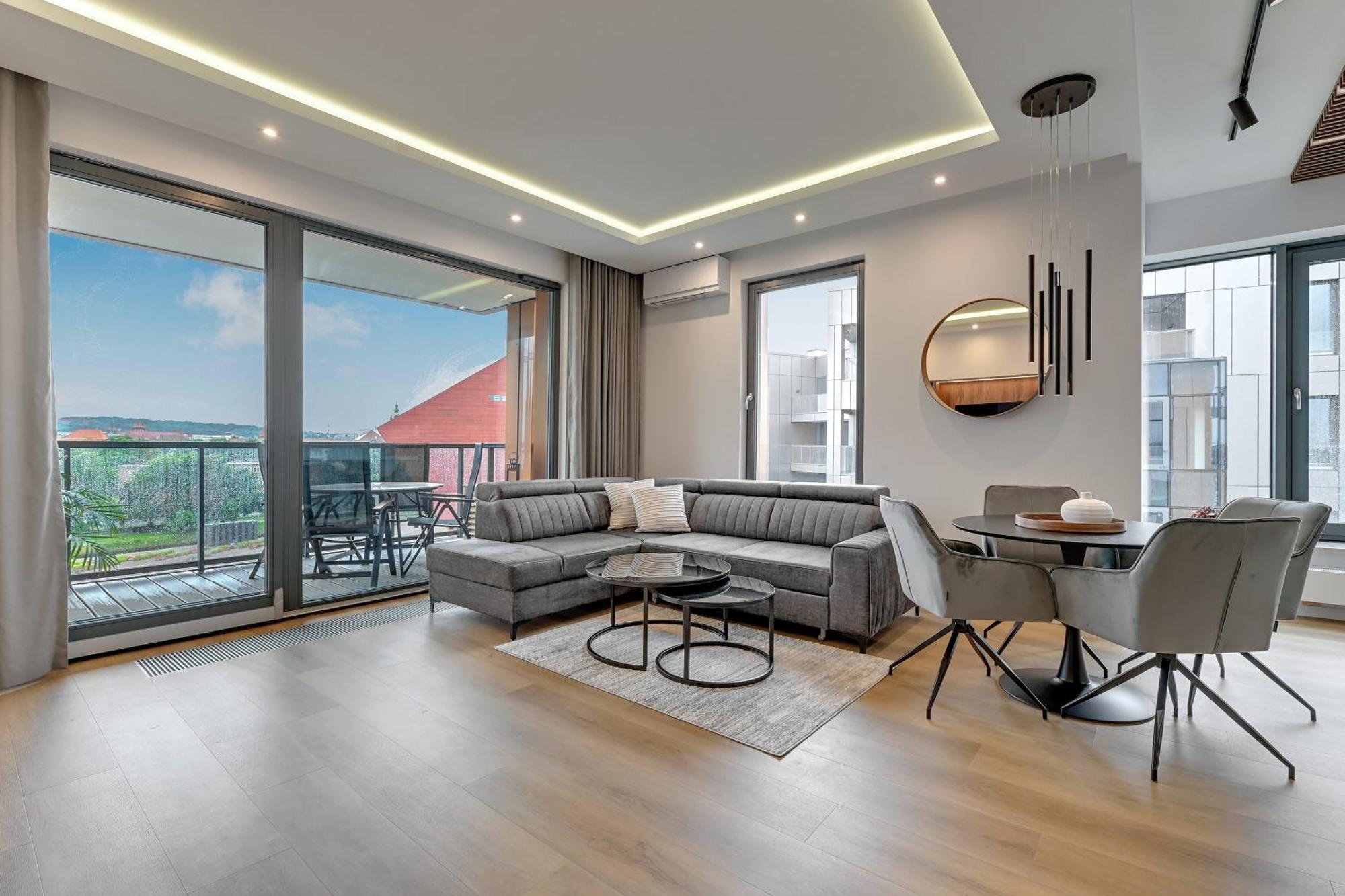 Brabank Riverside - Sauna, Business & Gym By Downtown Apartments Gdańsk Exteriör bild