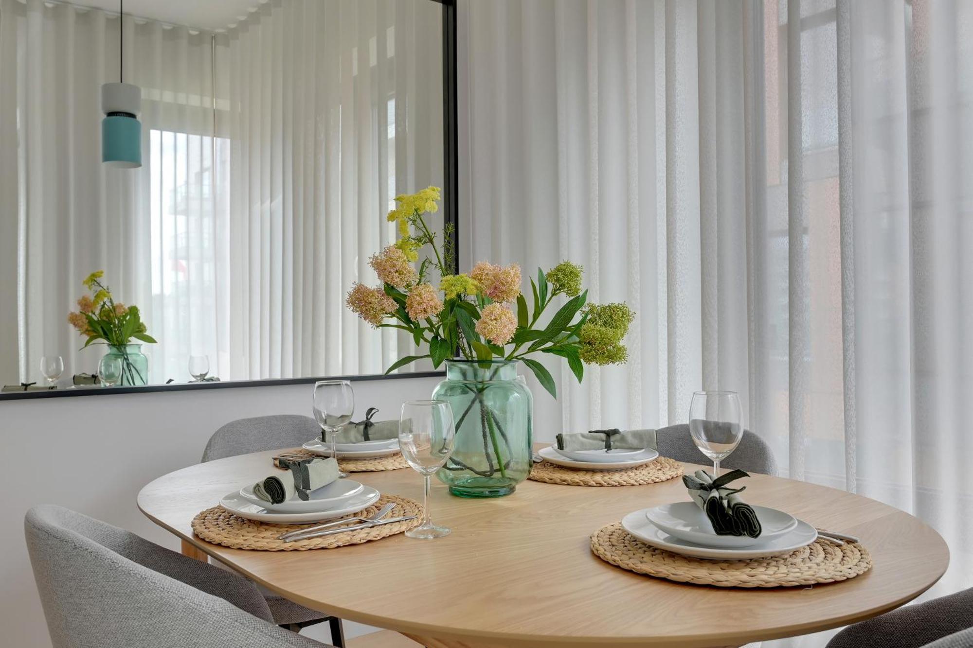 Brabank Riverside - Sauna, Business & Gym By Downtown Apartments Gdańsk Rum bild